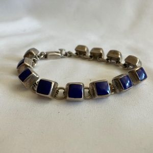Bracelet. Silver with blue stones